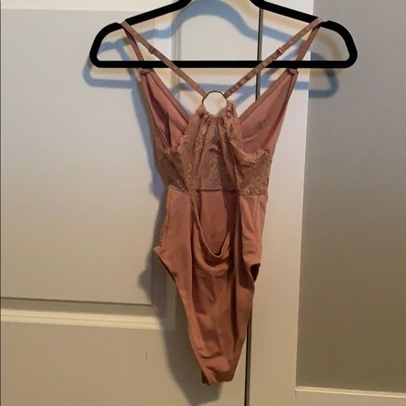 Revamped body suit open back! BNWT XS - Picture 2 of 5